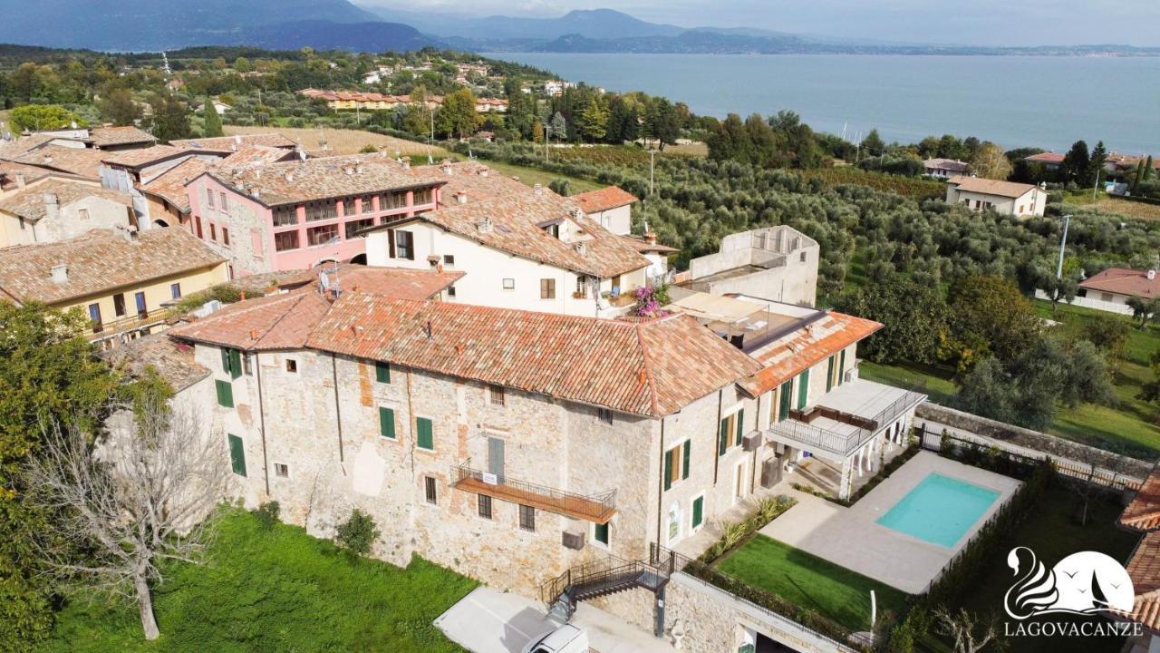 Luxus Gardoncino Apartment Манерба дел Гарда Екстериор снимка